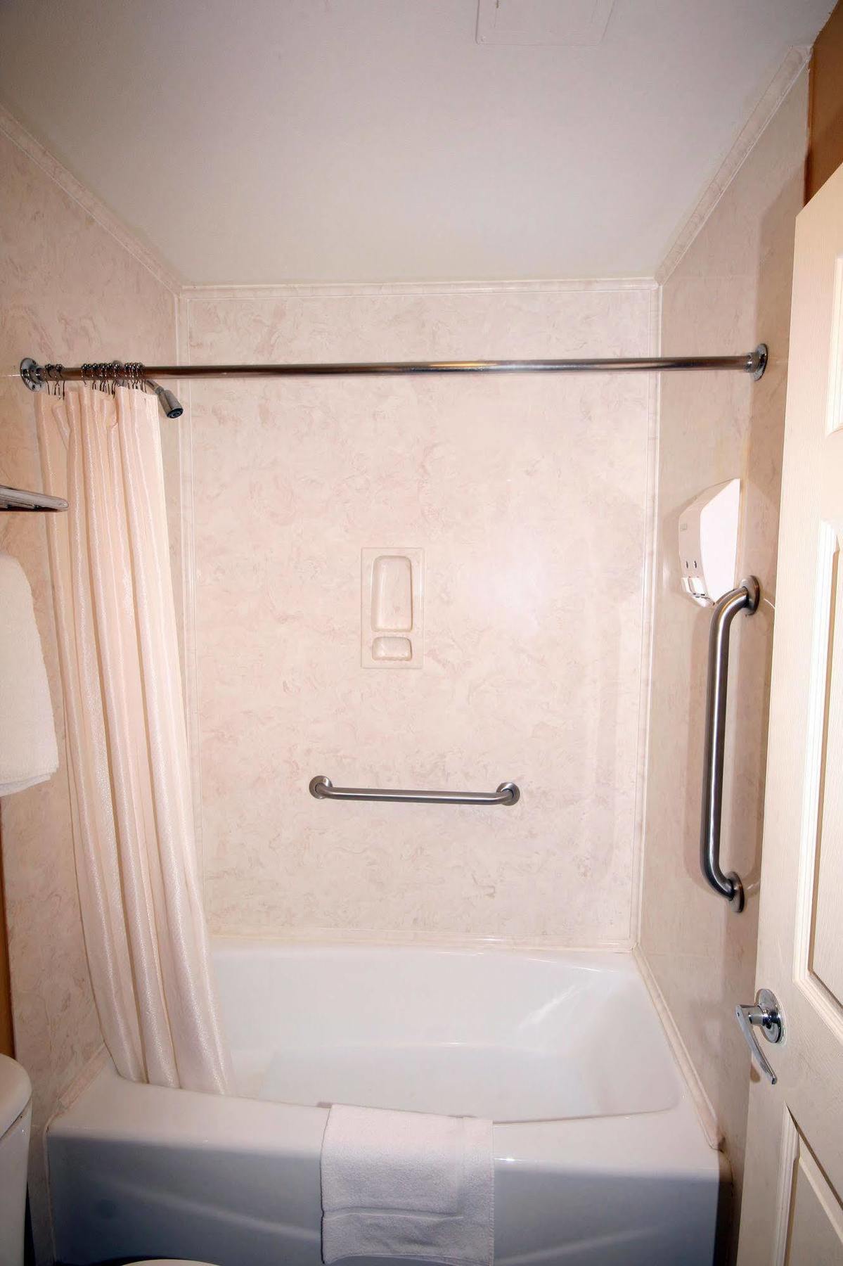 Edinburg Executive Inn Eksteriør billede